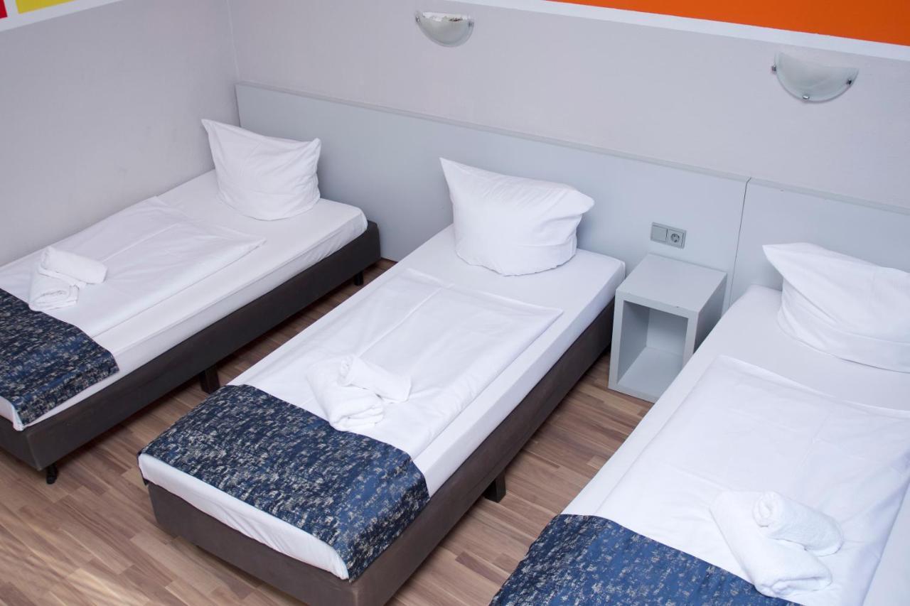 Colour Hotel Frankfurt am Main Bagian luar foto