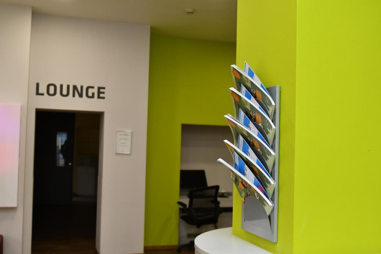 Colour Hotel Frankfurt am Main Bagian luar foto