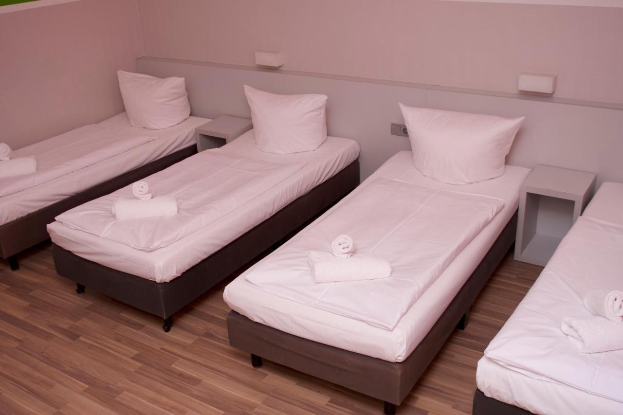 Colour Hotel Frankfurt am Main Bagian luar foto